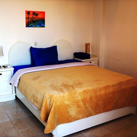 Spring Hotel Luksor Exterior foto
